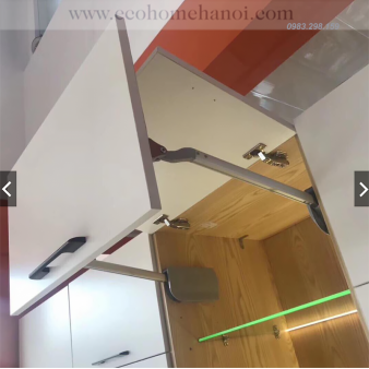 TAY NÂNG CÁNH LẬT ĐÔI